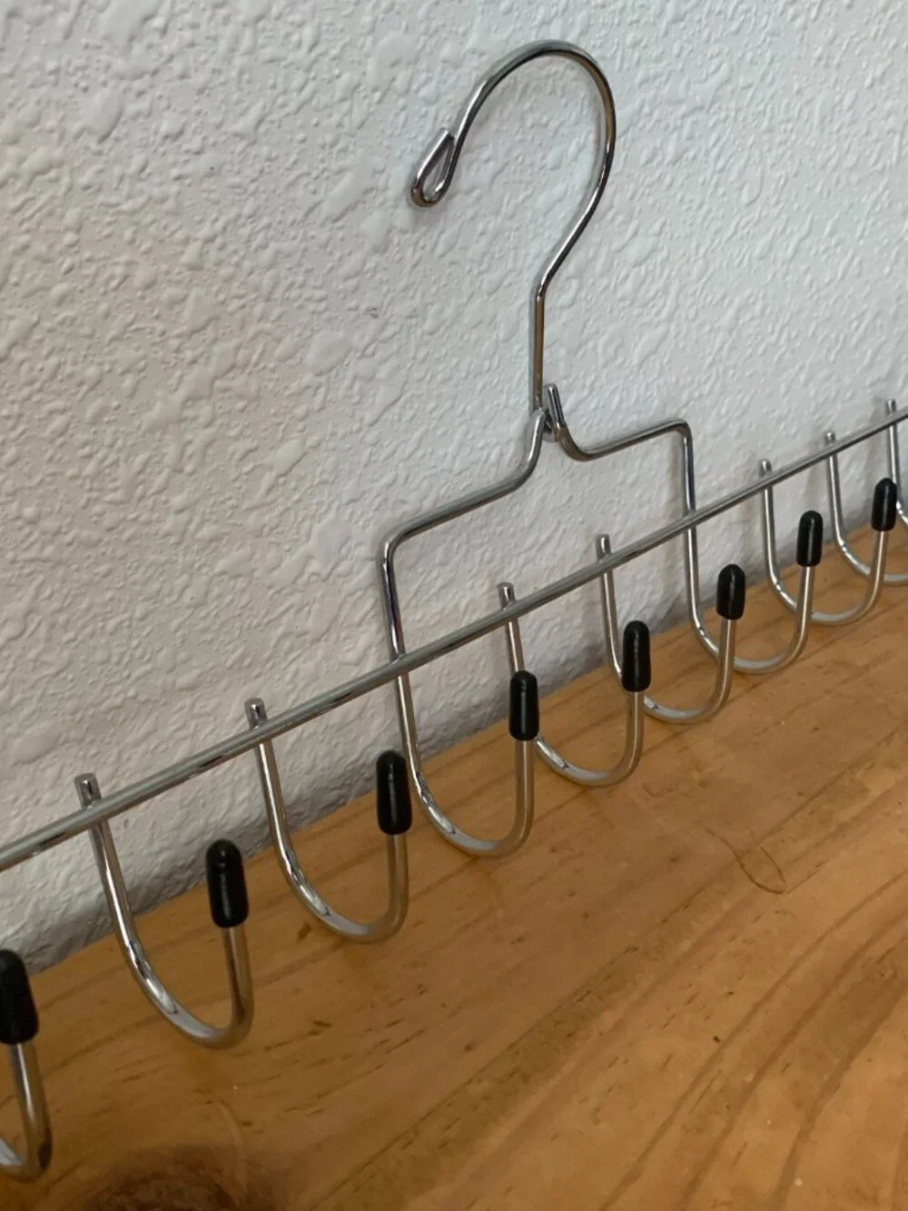 Metal Chrome Tie Belt Hanger 10 Hook Closet Organizer Rubber Tips Swivel Hook